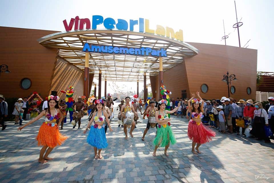 giá vé Vinpearl Land Hội An